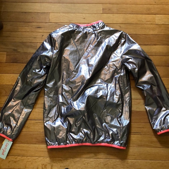 Metallic wind breaker - Picture 3 of 4